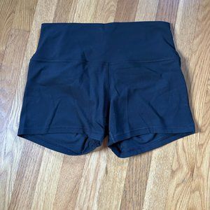 LULULEMON Align High-Rise Short 4" in Black Size 12